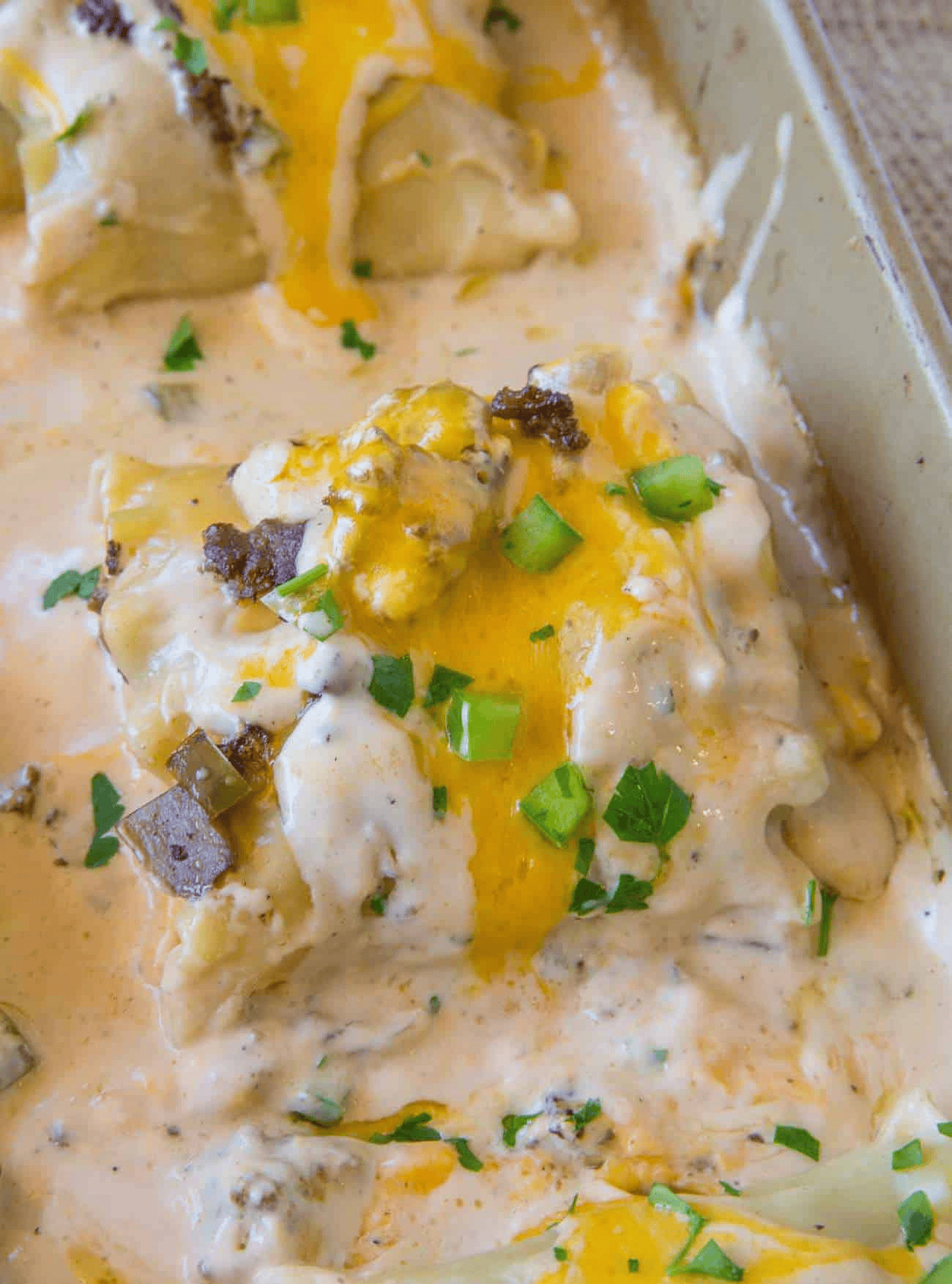 Lasagna roll ups with cheese topping