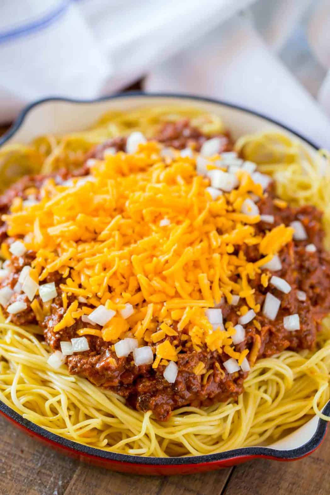 What Dessert Goes With Chili : What Goes Good with Chili? Five Tried ...
