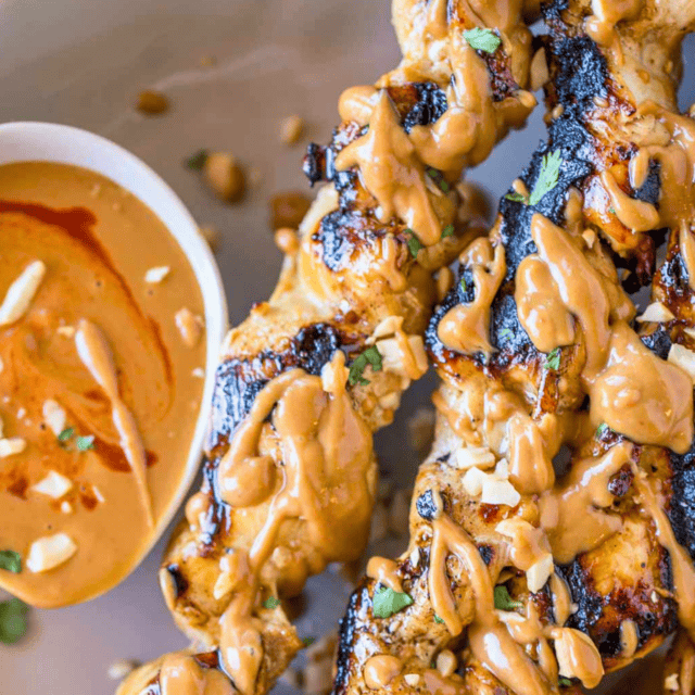 Chicken skewers and peanut sauce