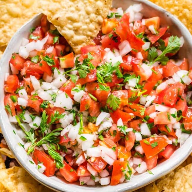 Salsa in bowl with chips 4x3