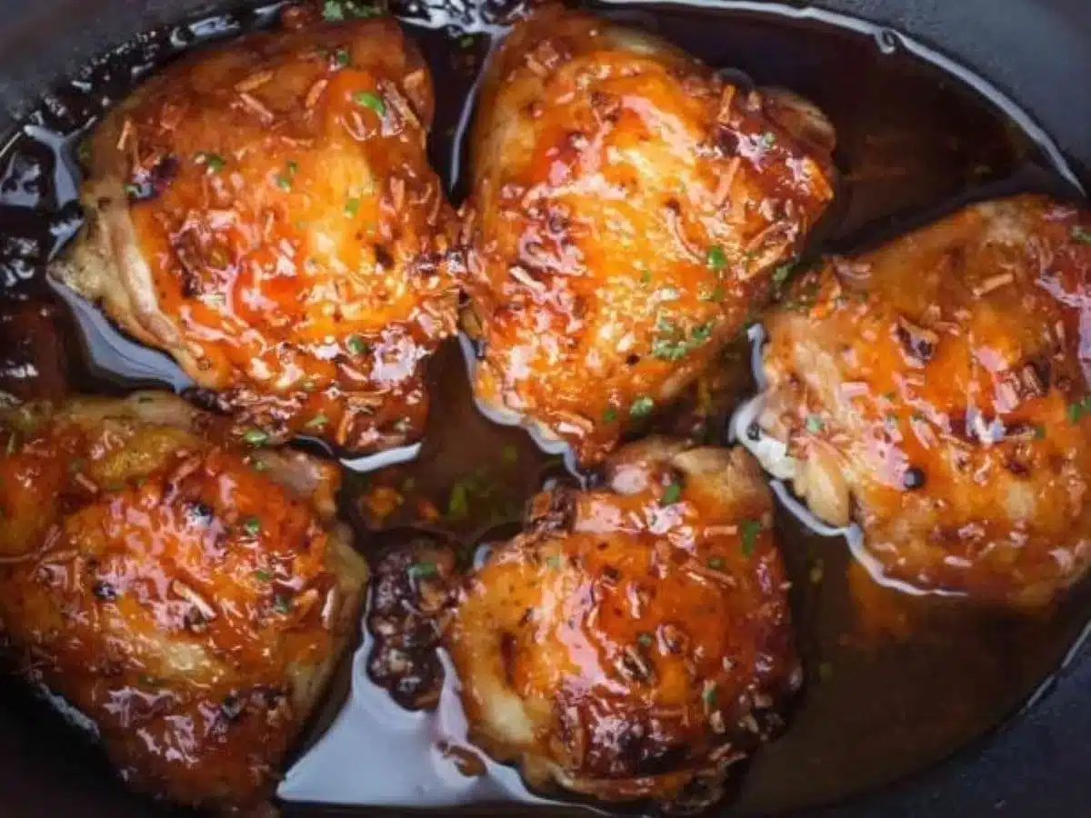 chicken in a slow cooker with apricot sauce