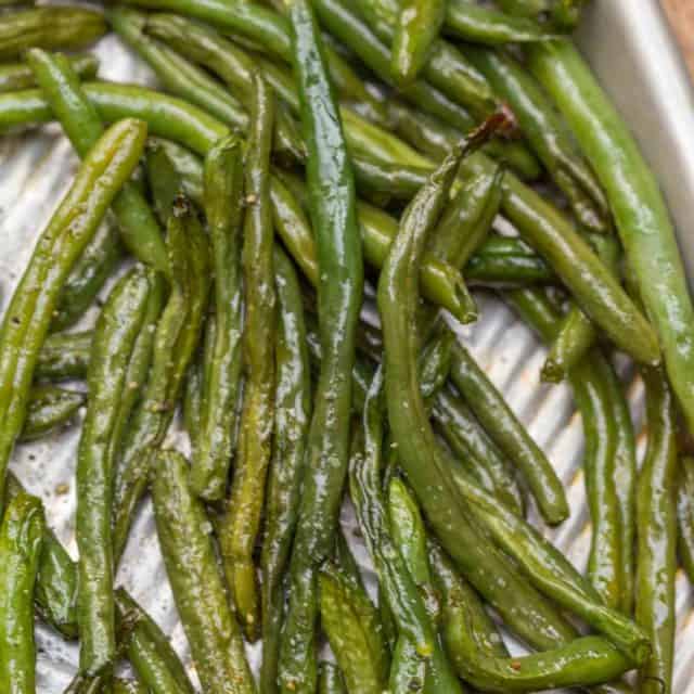 Roasted Green Beans in sheetpan