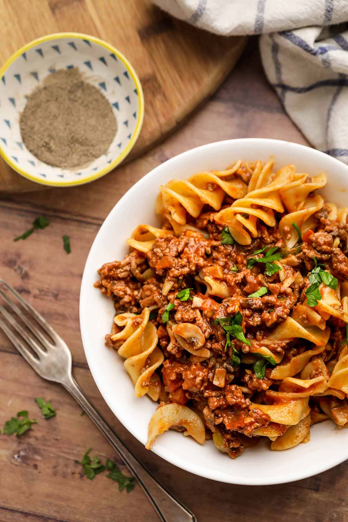 Swiss Steak Noodles in serving bowl