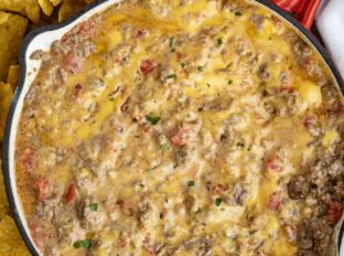 Cheesy Beef Rotel Dip