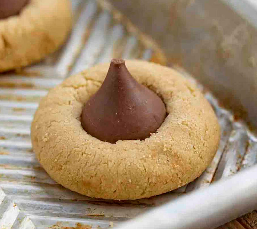Peanut Butter Blossom Cookie Recipe So Easy Dinner Then Dessert