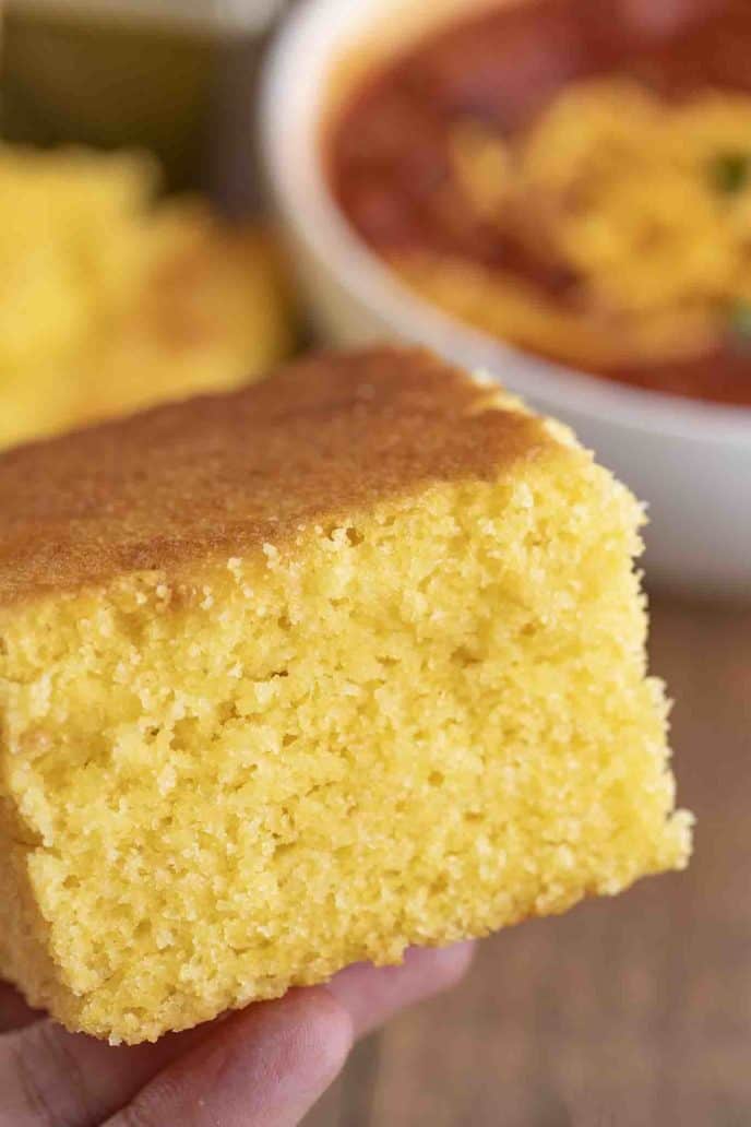 Classic Sweet Cornbread