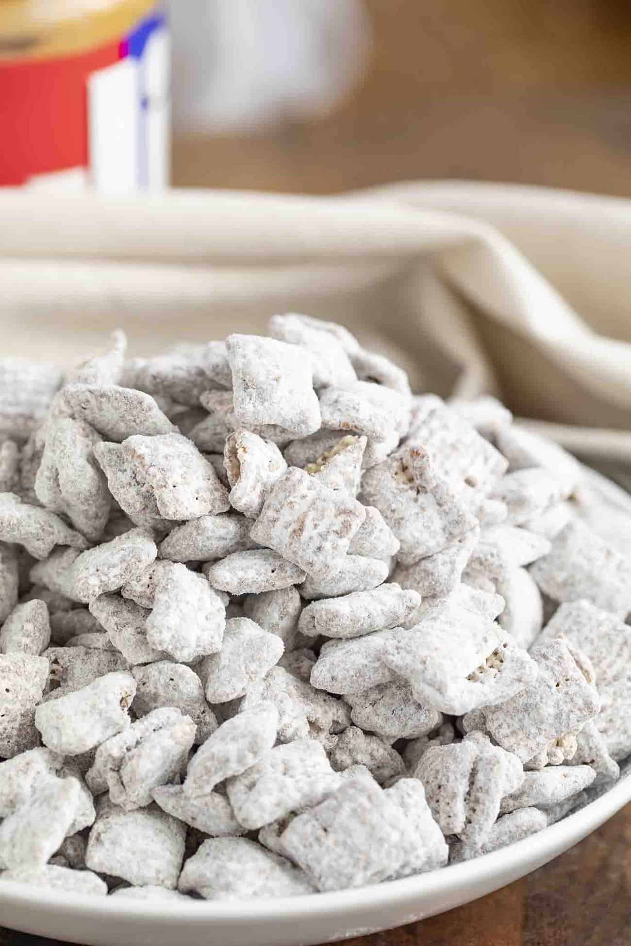 who invented puppy chow