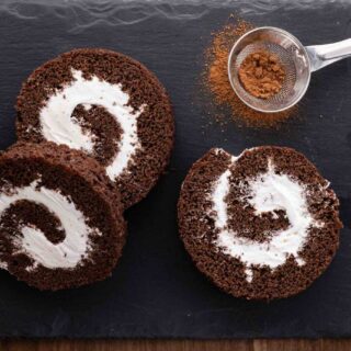 Chocolate wheel slices on serving plate