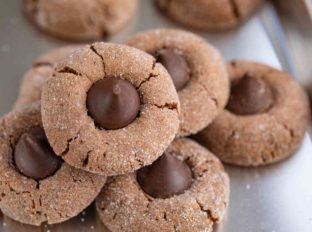 Hershey's Chocolate Kiss Cookies