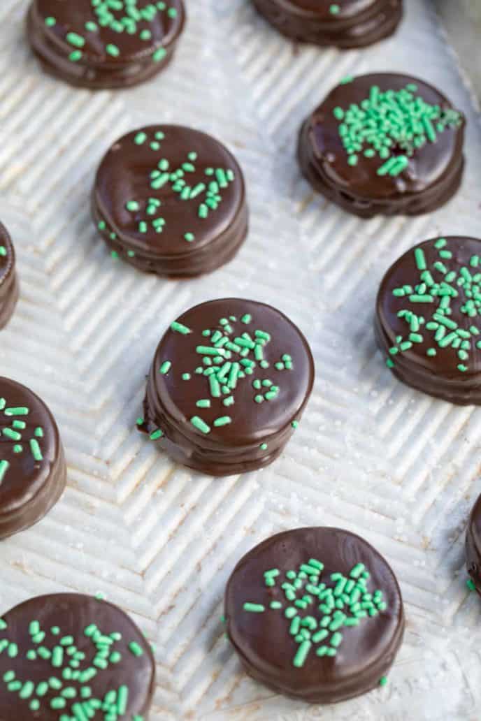 Chocolate Covered Mint Oreos