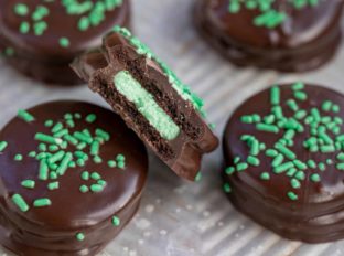 Mint Covered Oreos