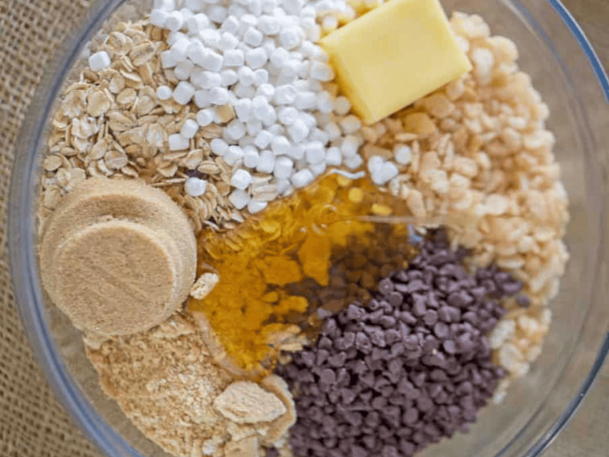 chocolate, butter, marshmallows, and oats in bowl