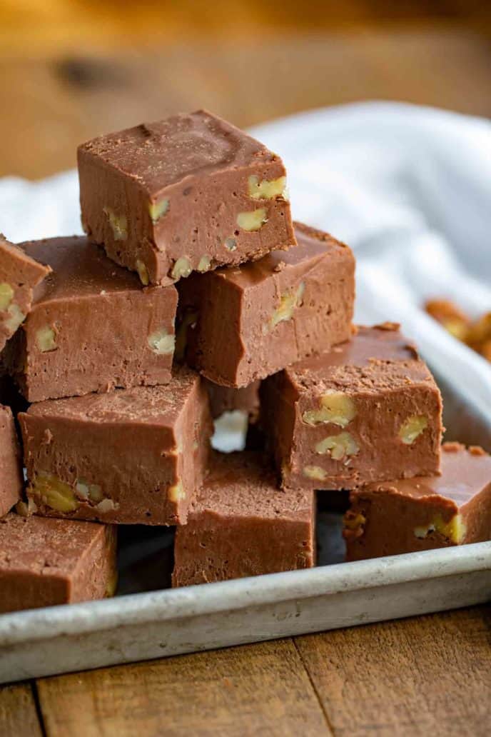 Chocolate Fudge with Walnuts