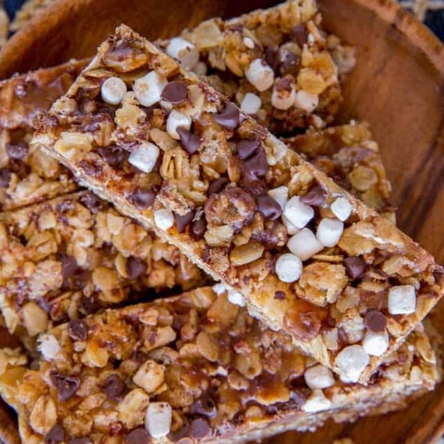 wood plate with oat bars