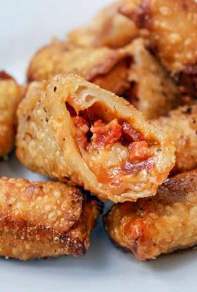 Pizza Egg Rolls with Pepperoni