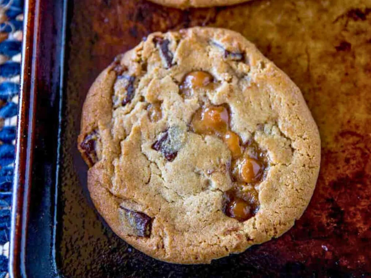 Cookies with caramel chips