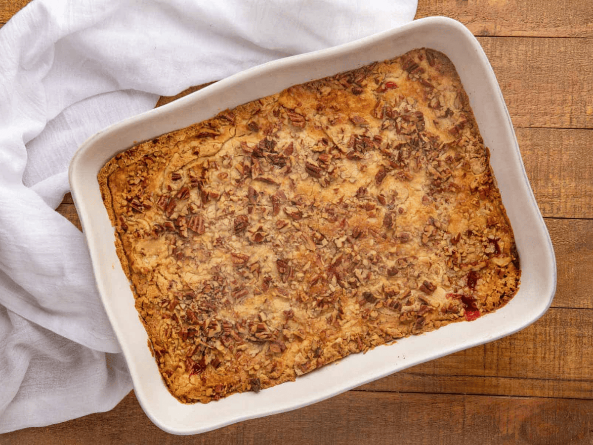dump cake in dish