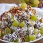 Classic Grape Salad (w/Brown Sugar Pecan Topping) Recipe [VIDEO ...