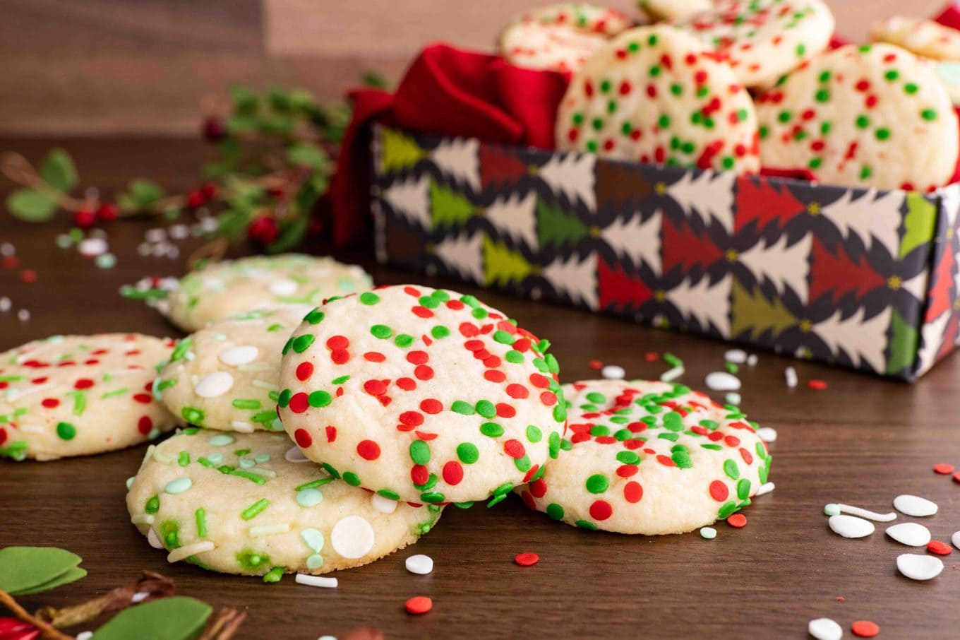 Easy Butter Cookies (Perfect for Christmas!) [VIDEO] Dinner, then Dessert
