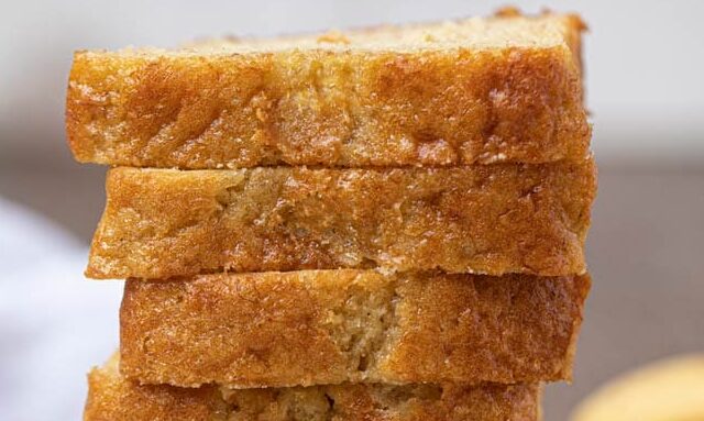 stack of bread slices