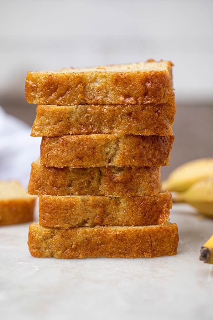 Banana Walnut Snack Cake (Cream Cheese Frosting) - Sweetest Menu