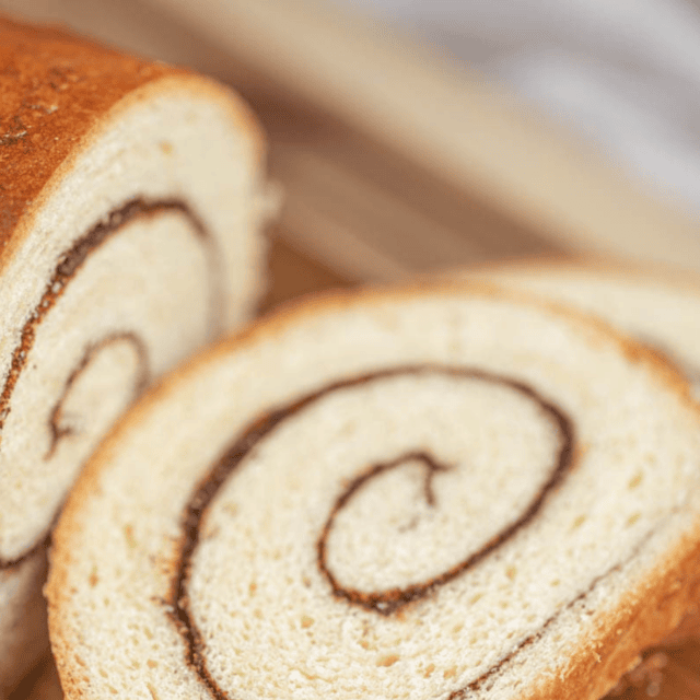 cinnamon sliced bread