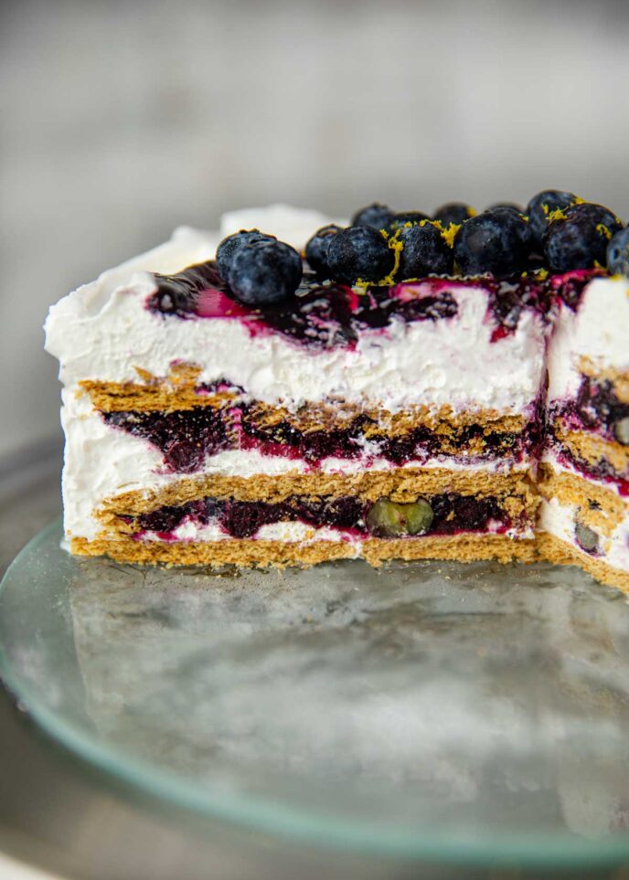 Blueberry Lemon Ice Box Cake Recipe (No-Bake!) - Dinner, then Dessert