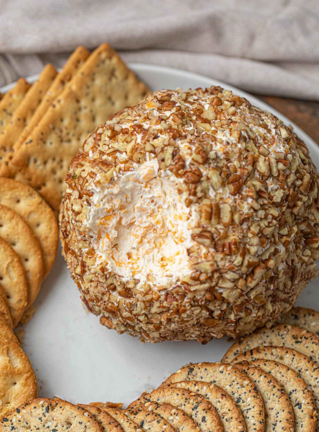 Ultimate Cheese Ball (SO EASY - Perfect for parties!) [VIDEO] - Dinner ...