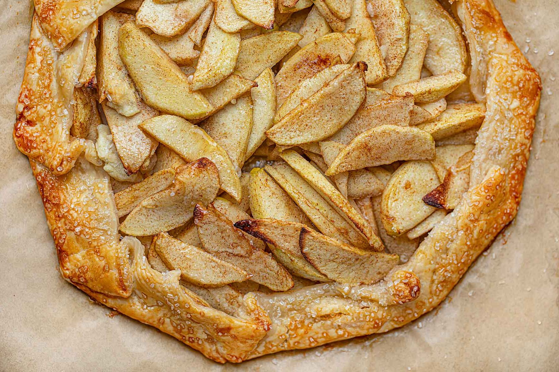 Apple Crostata (Apple Pie with half the work!) - Dinner, then Dessert