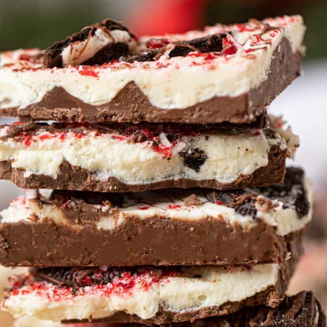 Oreo Peppermint Bark pieces