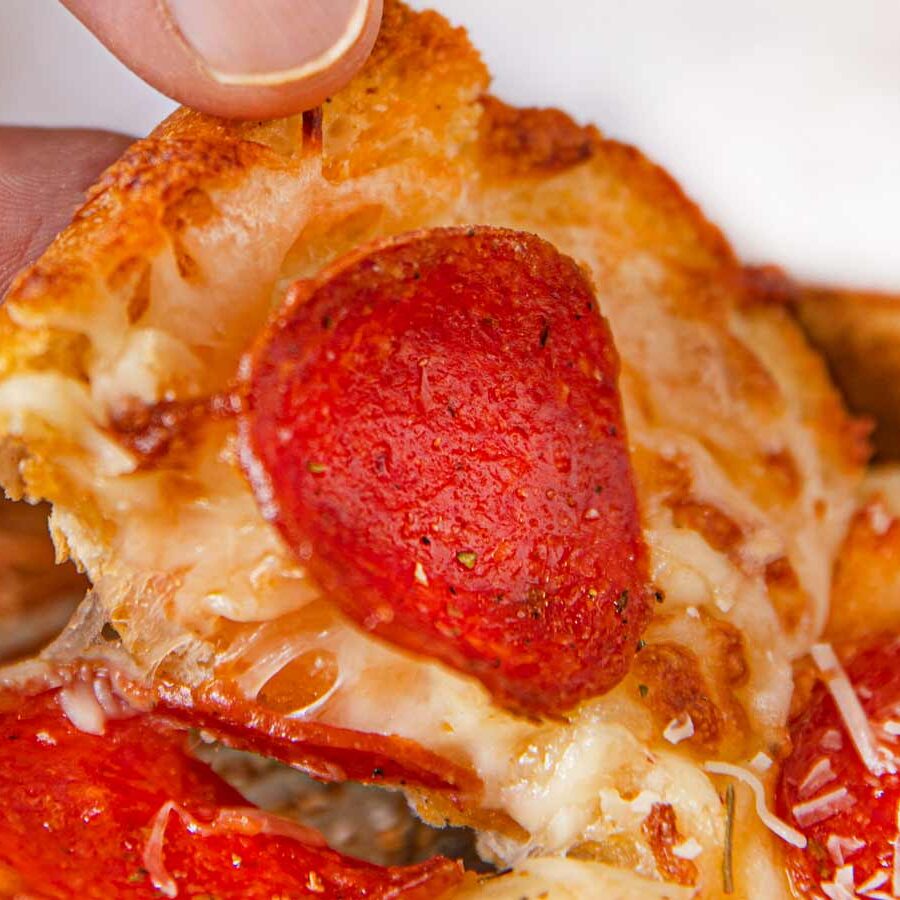 Pepperoni Cheesy Bread Recipe (Easy Snack/Appetizer) Dinner, then Dessert