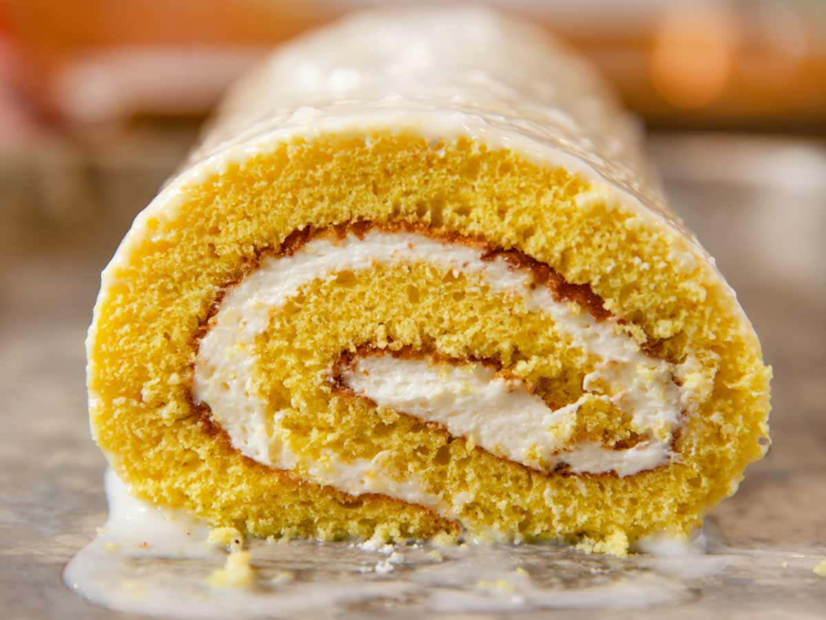 Lemon Cake Roll Recipe - Dinner, then Dessert