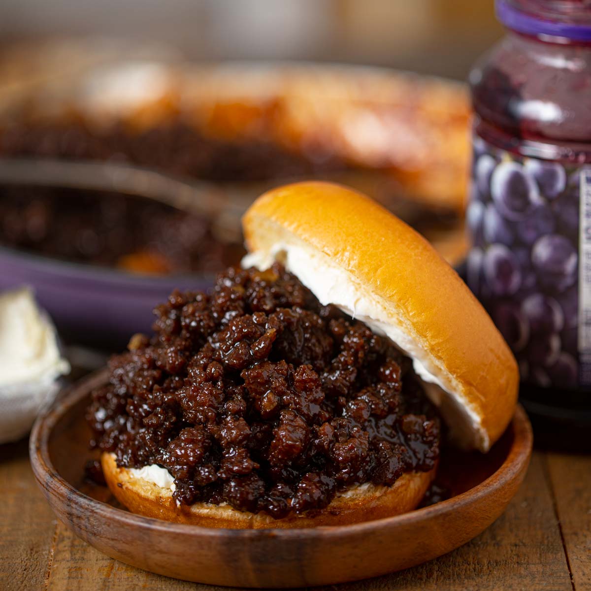 BBQ Grape Sloppy Joes