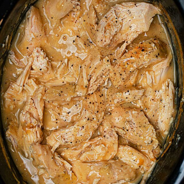 Cooked Crockpot Chicken Breasts with Gravy