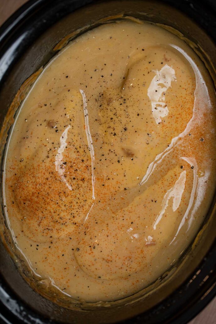 Cooked Chicken in Gravy