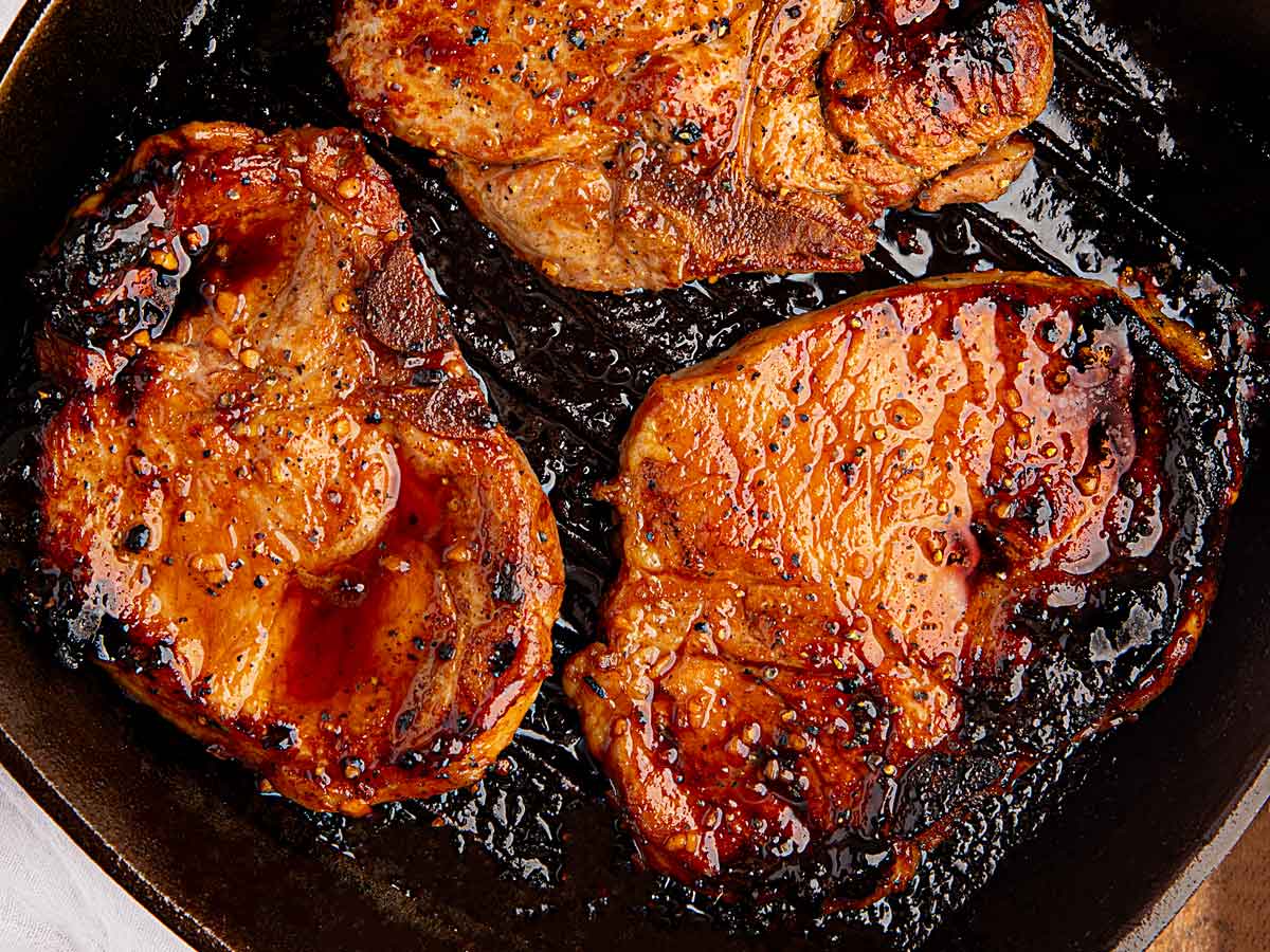 Grilled Pork Chops cooked on grill pan