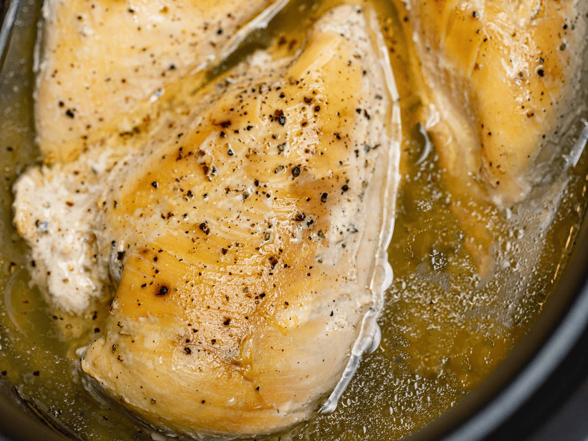 Close up image of seasoned and cooked chicken breast