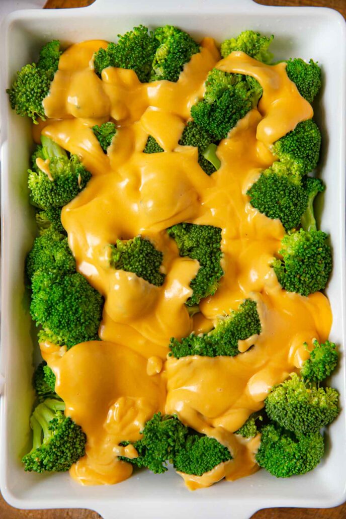 How to make Broccoli and cheese sauce baked in a pocket