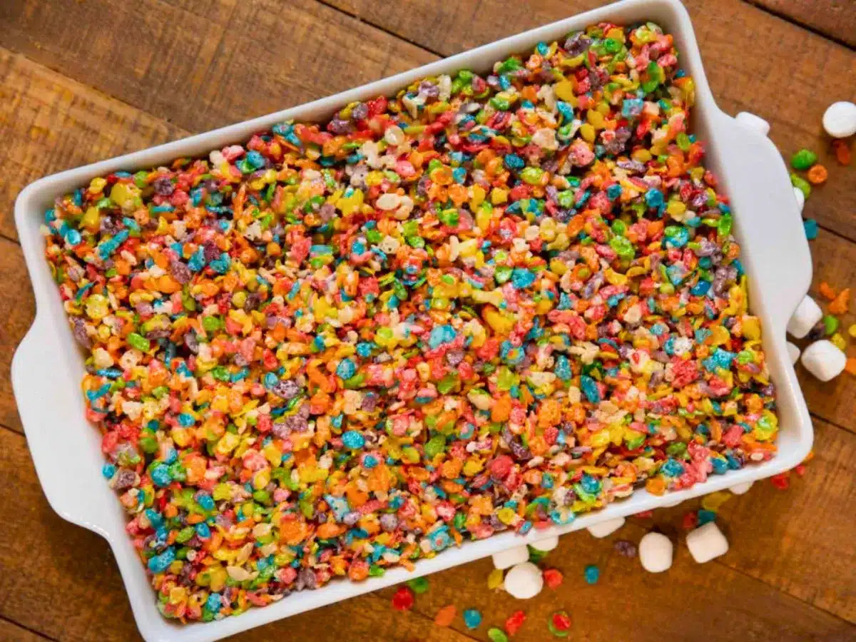 Fruity Pebbles mix in pan