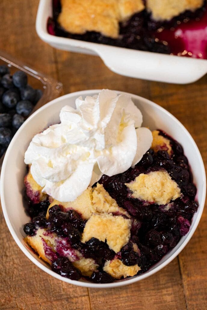 Blueberry Cobbler in kom