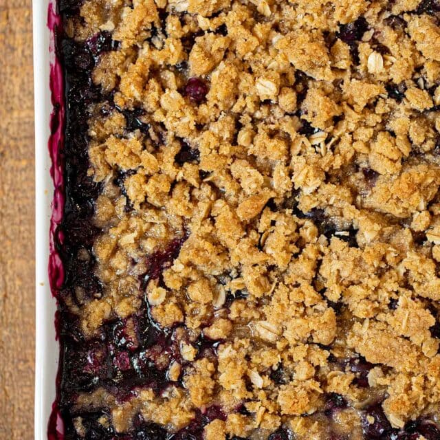 Blueberry Crisp Recipe (with fresh or frozen berries!) - Dinner, then ...