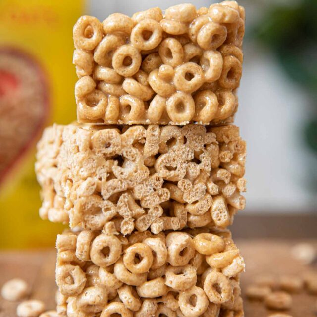 Cheerios Cereal Bars in stack