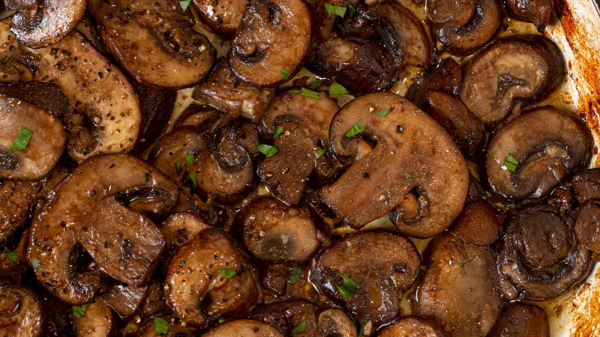 Sauteed Mushrooms in pan