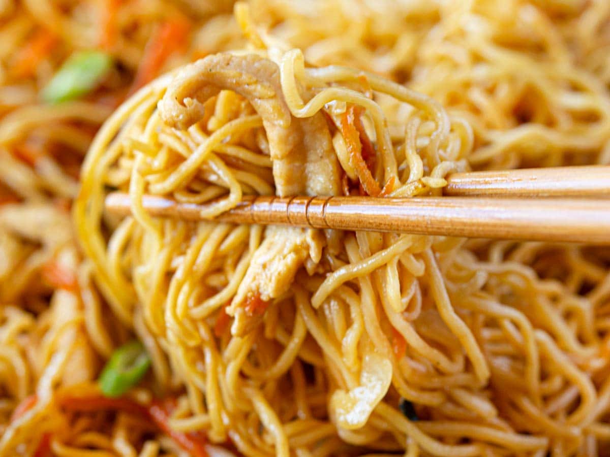 The Best Chicken Chow Mein