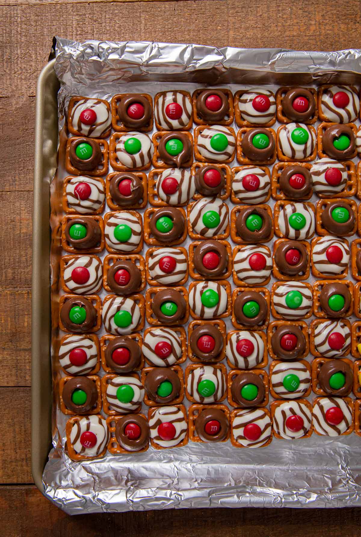 christmas pretzel treat ideas