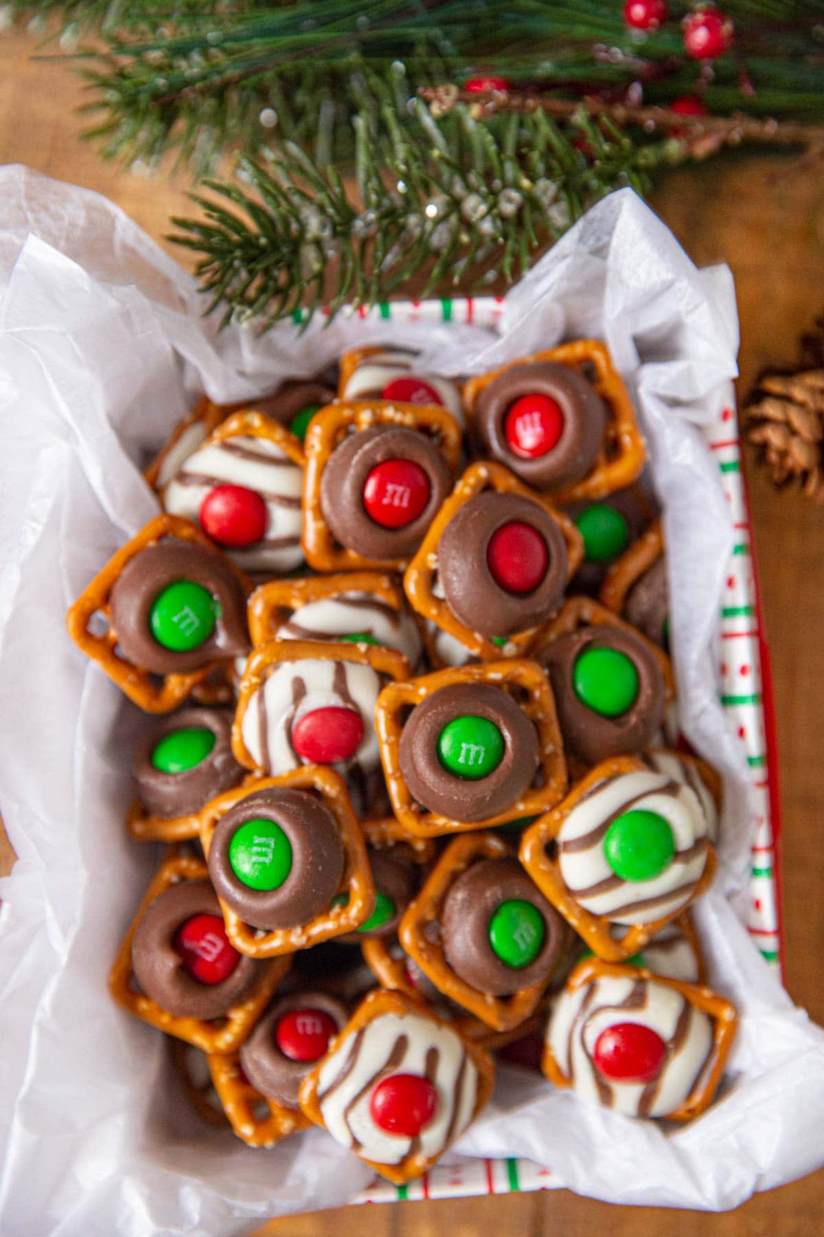 Christmas Pretzel Treat Ideas