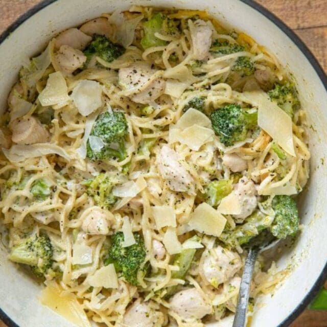 Chicken and pasta in a pot ready to serve