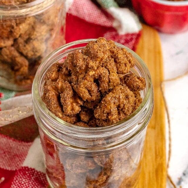 Candied Walnuts in a jar 4x3