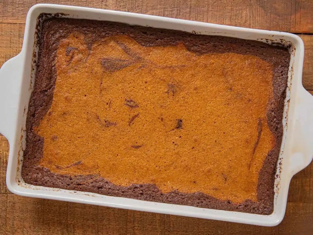 Top view of brownies i pan 