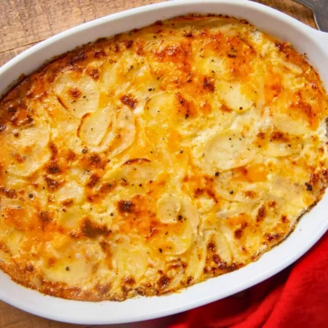 Baked Cheesy potatoes in casserole dish
